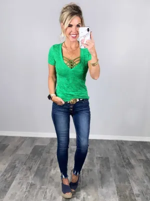 BASIC BURNOUT DEEP V-NECK TEE - GREEN