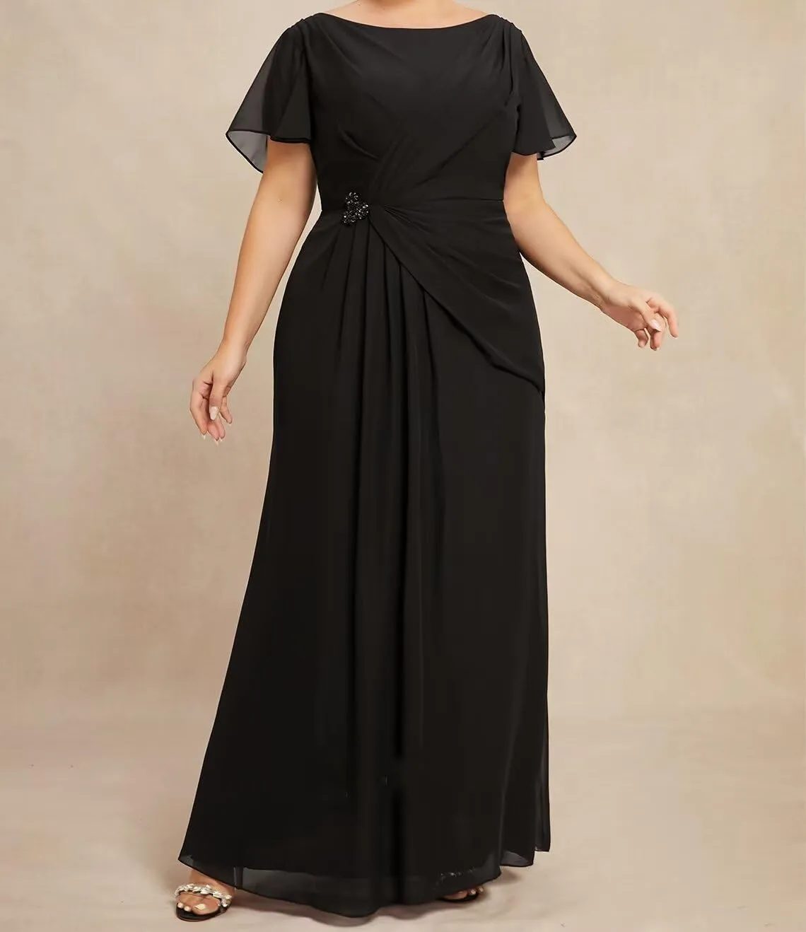 Mother of The Bride Dresses Petite Chiffon Long Boat Neck Formal Party Gowns Ruched Wedding Party Dress