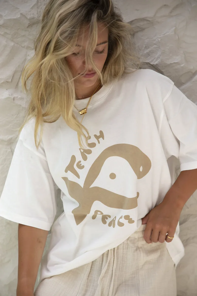TEACH PEACE TEE - CREAM