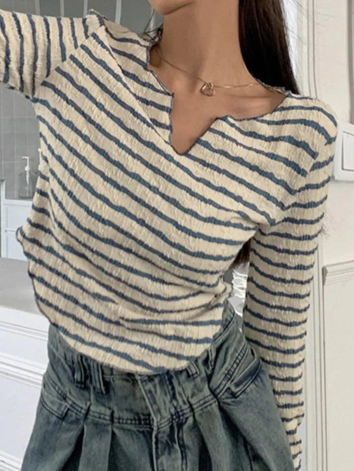 Textured Stripe V Neck Irregular Hem Long Sleeve Tee