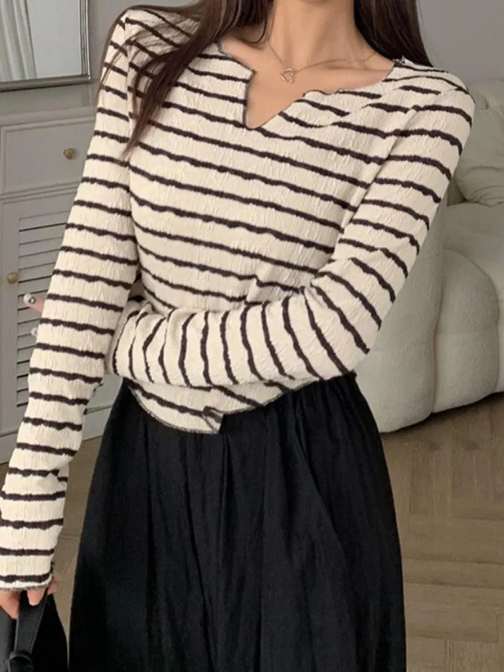 Textured Stripe V Neck Irregular Hem Long Sleeve Tee